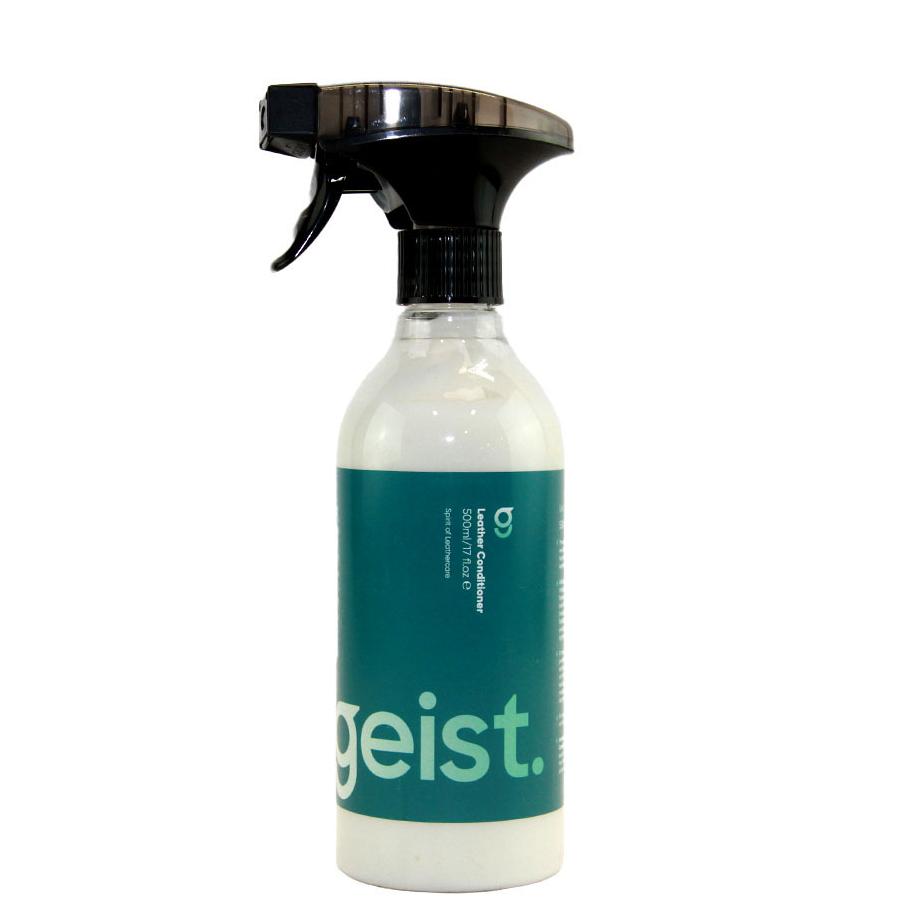 Geist. Leather & Textile Cleaning Brush